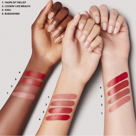 MAC Matte Lipstick Lookin’ Like Wealth - Picture 13 of 16